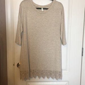 XL Heather beige tunic w/ crocheted lace hem.